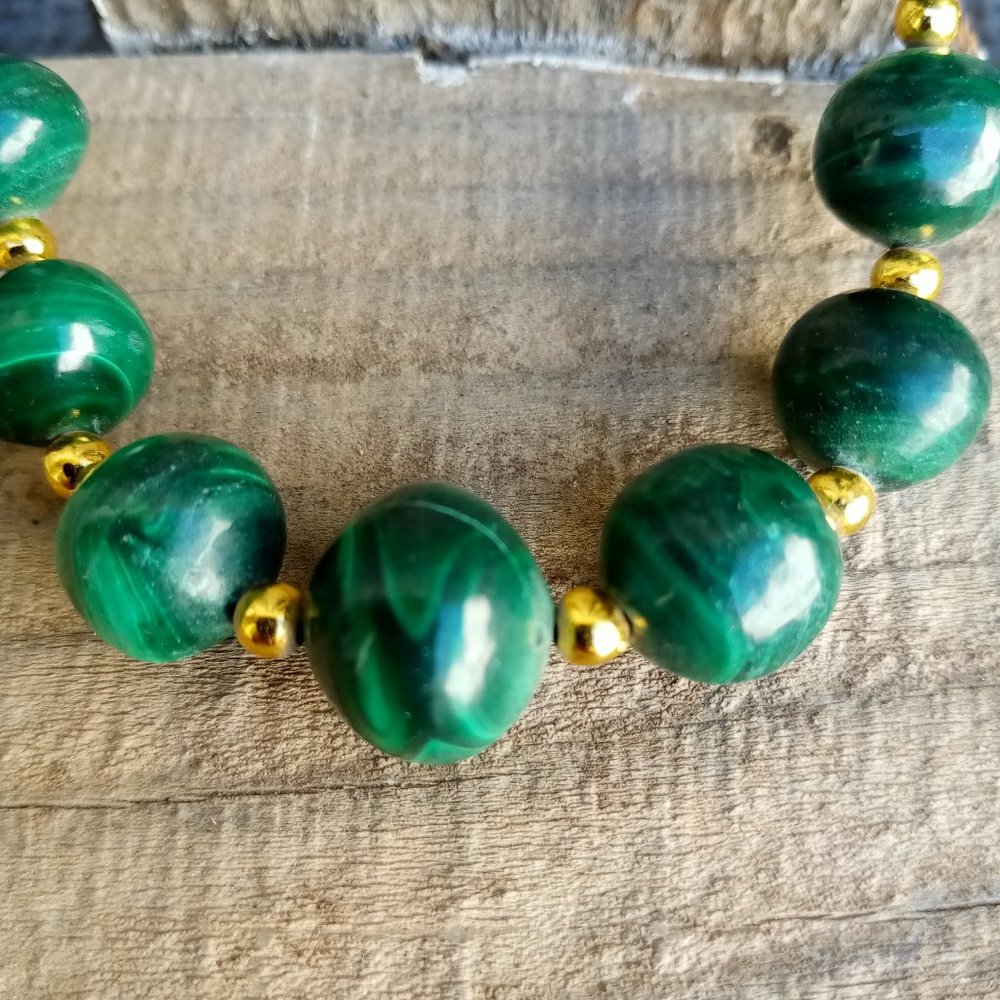 Chinese MALACHITE Graduated Bead Necklace w/Gold Spacers Vintage 25 1/2" - Picture 2 of 8